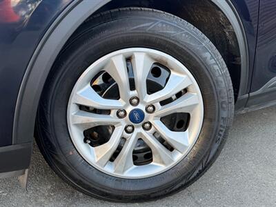 2021 Ford Escape S - Photo 9 - Norwalk, CA 90650-2241