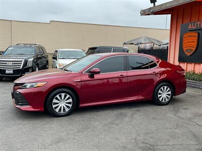 2020 Toyota Camry Hybrid LE   - Photo 6 - Norwalk, CA 90650-2241