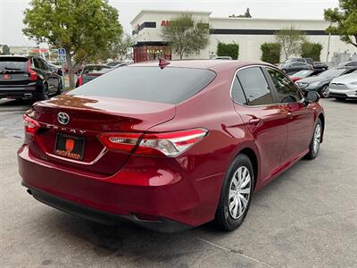 2020 Toyota Camry Hybrid LE   - Photo 14 - Norwalk, CA 90650-2241