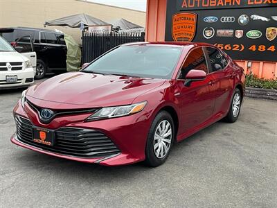 2020 Toyota Camry Hybrid LE   - Photo 5 - Norwalk, CA 90650-2241