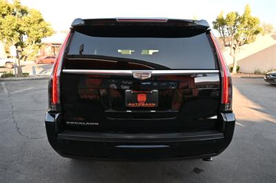 2016 Cadillac Escalade Platinum   - Photo 10 - Norwalk, CA 90650-2241