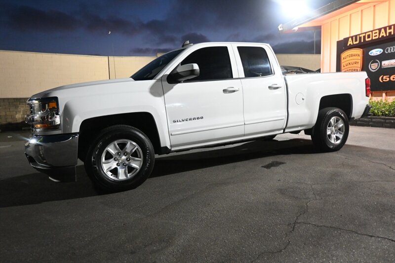 2016 Chevrolet Silverado 1500 LT photo 4