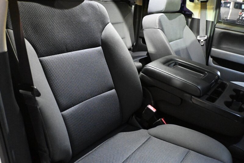 2016 Chevrolet Silverado 1500 LT photo 49