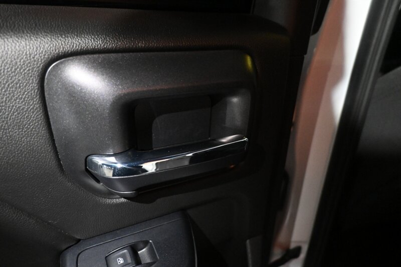 2016 Chevrolet Silverado 1500 LT photo 33