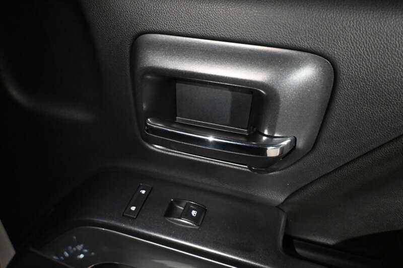 2016 Chevrolet Silverado 1500 LT photo 46