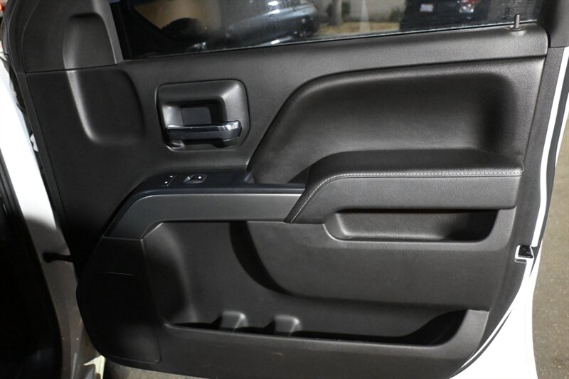2016 Chevrolet Silverado 1500 LT photo 45