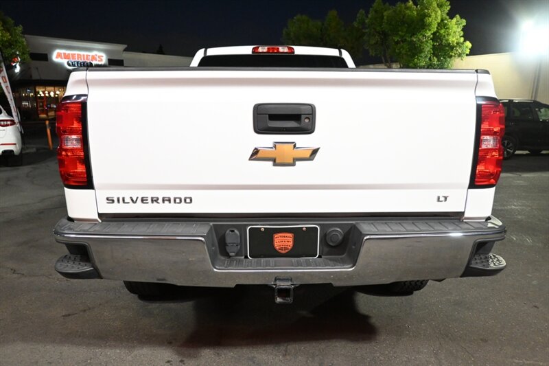 2016 Chevrolet Silverado 1500 LT photo 7