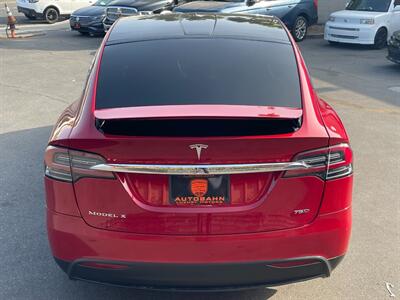 2018 Tesla Model X 75D   - Photo 11 - Norwalk, CA 90650-2241