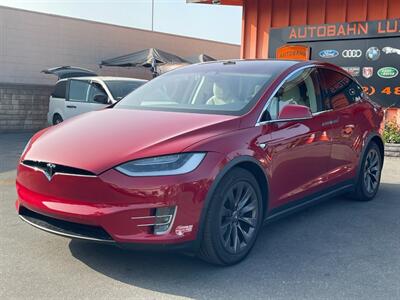 2018 Tesla Model X 75D   - Photo 5 - Norwalk, CA 90650-2241