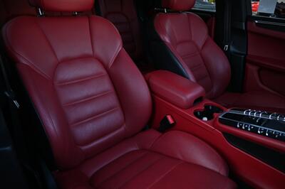 2020 Porsche Macan GTS   - Photo 67 - Norwalk, CA 90650-2241
