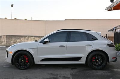 2020 Porsche Macan GTS   - Photo 13 - Norwalk, CA 90650-2241