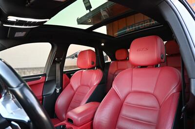 2020 Porsche Macan GTS   - Photo 42 - Norwalk, CA 90650-2241