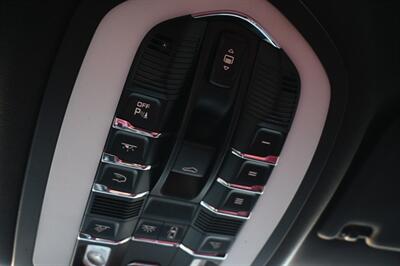 2020 Porsche Macan GTS   - Photo 81 - Norwalk, CA 90650-2241