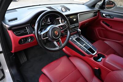 2020 Porsche Macan GTS   - Photo 40 - Norwalk, CA 90650-2241