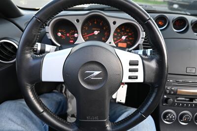 2004 Nissan 350Z Touring   - Photo 31 - Norwalk, CA 90650-2241