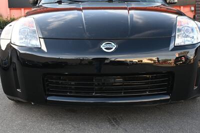 2004 Nissan 350Z Touring   - Photo 4 - Norwalk, CA 90650-2241
