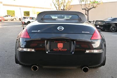2004 Nissan 350Z Touring   - Photo 10 - Norwalk, CA 90650-2241