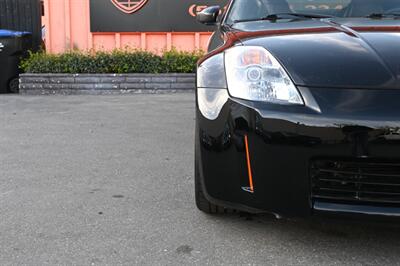 2004 Nissan 350Z Touring   - Photo 3 - Norwalk, CA 90650-2241