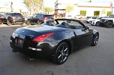 2004 Nissan 350Z Touring   - Photo 20 - Norwalk, CA 90650-2241