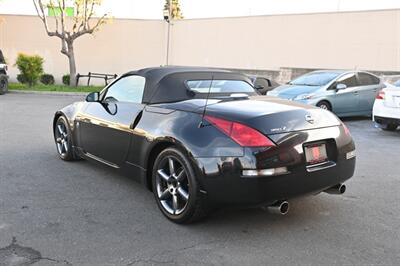 2004 Nissan 350Z Touring   - Photo 8 - Norwalk, CA 90650-2241