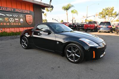 2004 Nissan 350Z Touring   - Photo 14 - Norwalk, CA 90650-2241