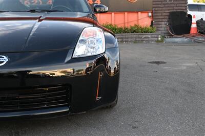 2004 Nissan 350Z Touring   - Photo 5 - Norwalk, CA 90650-2241