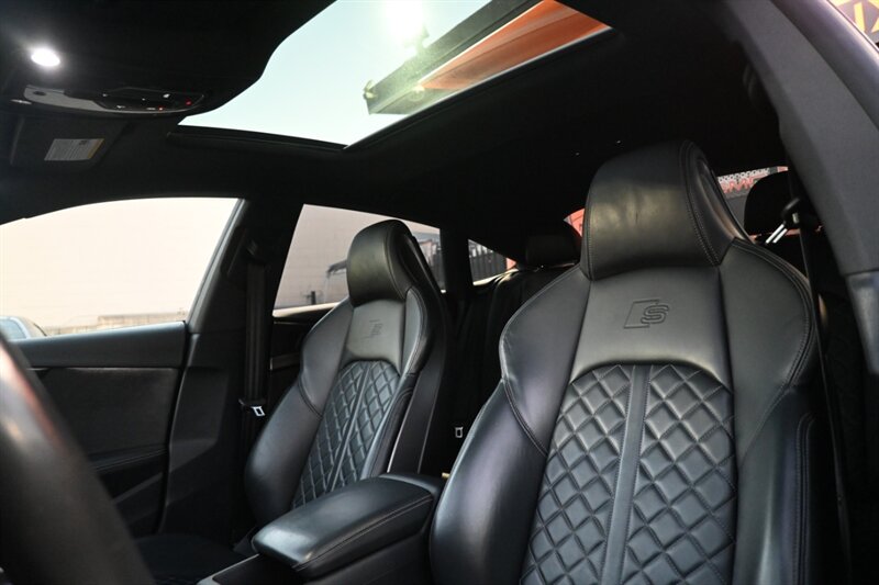 2019 Audi S5 Premium Plus photo 26
