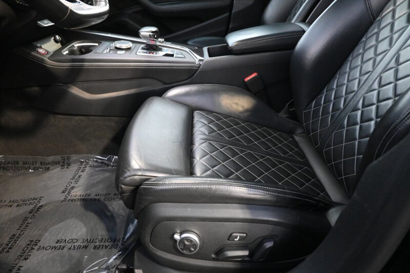 2019 Audi S5 Premium Plus photo 25