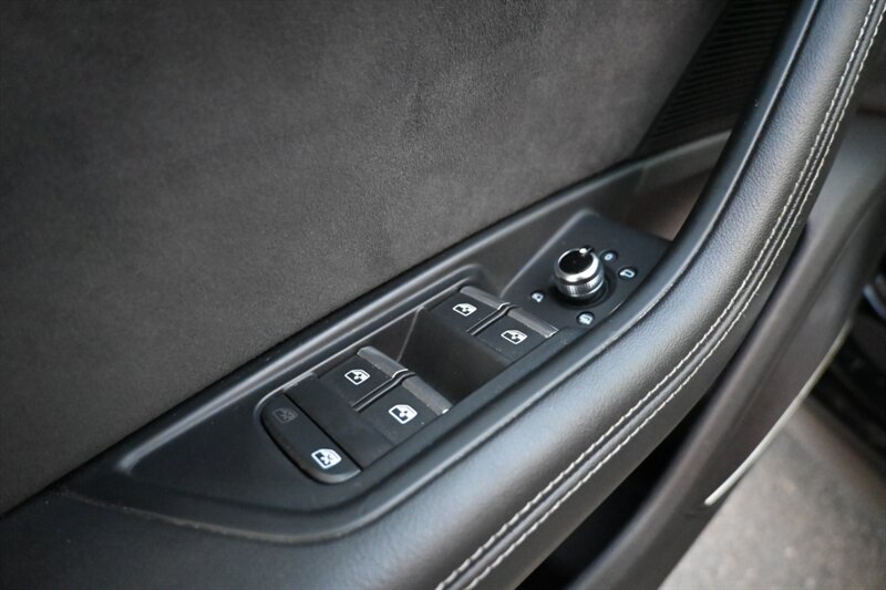 2019 Audi S5 Premium Plus photo 19