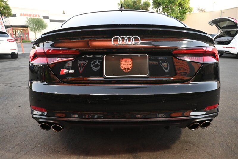 2019 Audi S5 Premium Plus photo 9