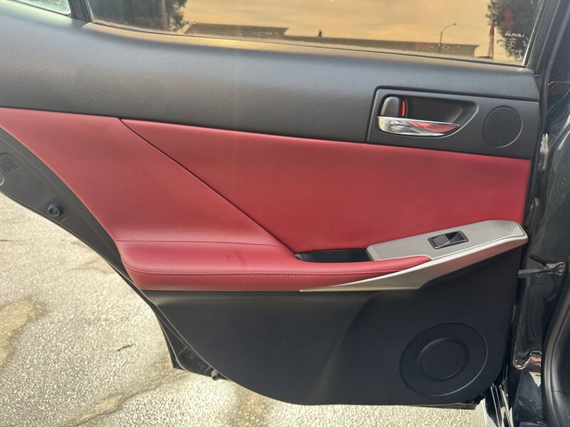 2016 Lexus IS 350 - Photo 26 - Norwalk, CA 90650-2241
