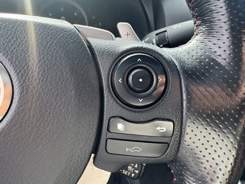 2016 Lexus IS 350 - Photo 25 - Norwalk, CA 90650-2241