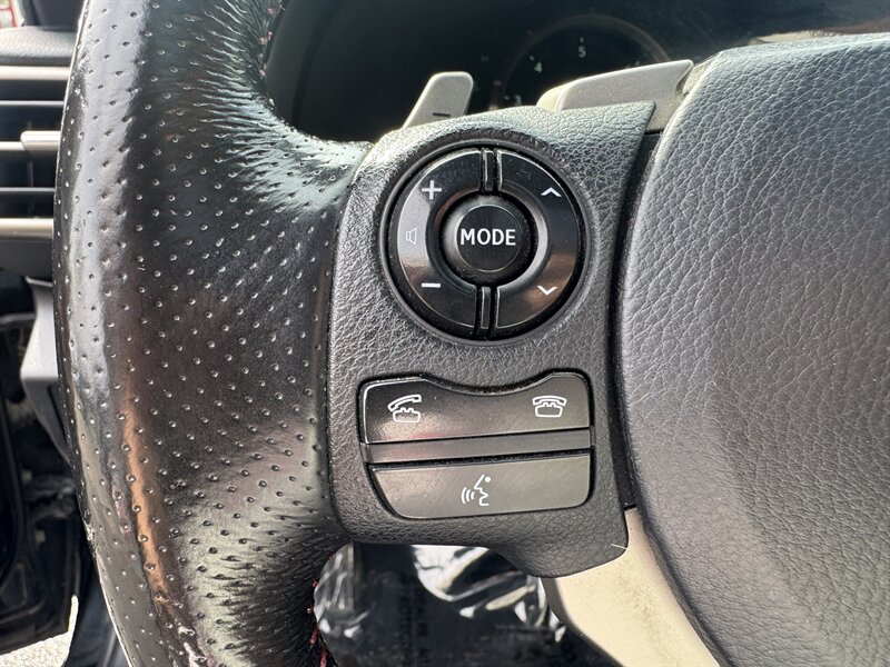 2016 Lexus IS 350 - Photo 23 - Norwalk, CA 90650-2241