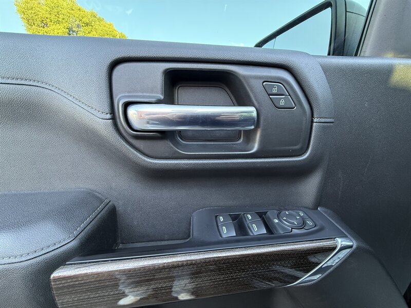 2020 Chevrolet Silverado 1500 RST - Photo 13 - Norwalk, CA 90650-2241