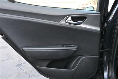 2019 Kia Stinger GT   - Photo 43 - Norwalk, CA 90650-2241