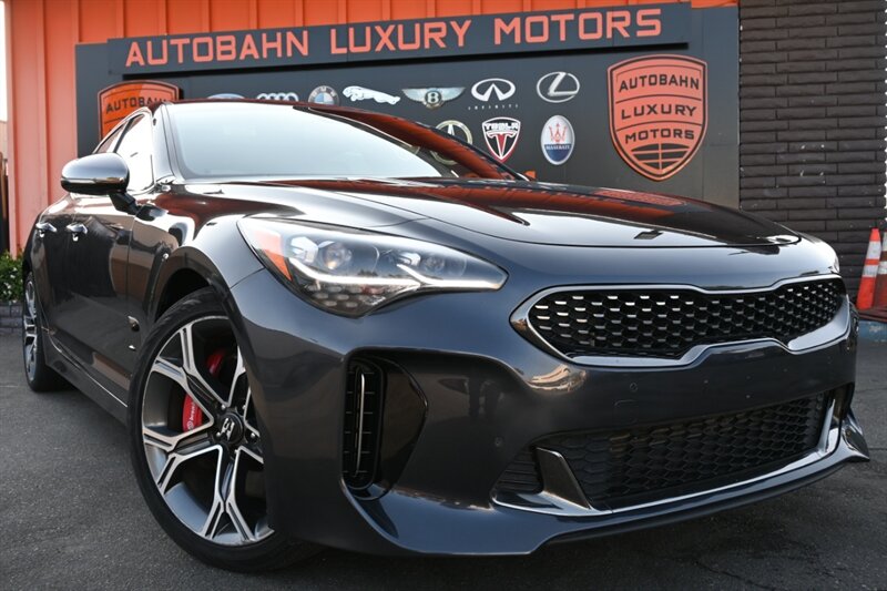2019 Kia Stinger GT - Photo 1 - Norwalk, CA 90650-2241
