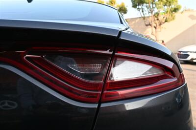 2019 Kia Stinger GT   - Photo 18 - Norwalk, CA 90650-2241