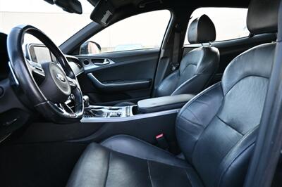 2019 Kia Stinger GT   - Photo 32 - Norwalk, CA 90650-2241