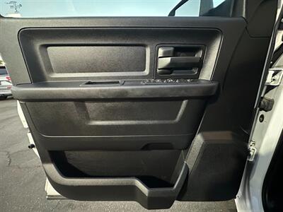 2016 RAM 1500 Tradesman   - Photo 14 - Norwalk, CA 90650-2241