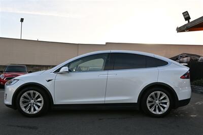 2018 Tesla Model X 75D   - Photo 15 - Norwalk, CA 90650-2241