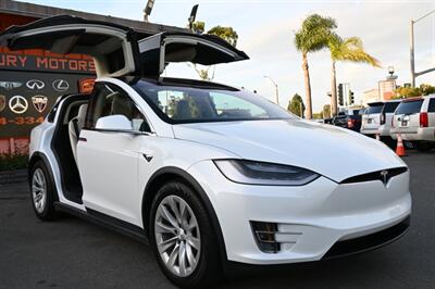 2018 Tesla Model X 75D   - Photo 42 - Norwalk, CA 90650-2241