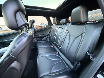 2017 Lincoln MKC Reserve   - Photo 20 - Norwalk, CA 90650-2241