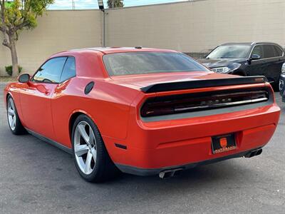 2009 Dodge Challenger SRT8   - Photo 9 - Norwalk, CA 90650-2241