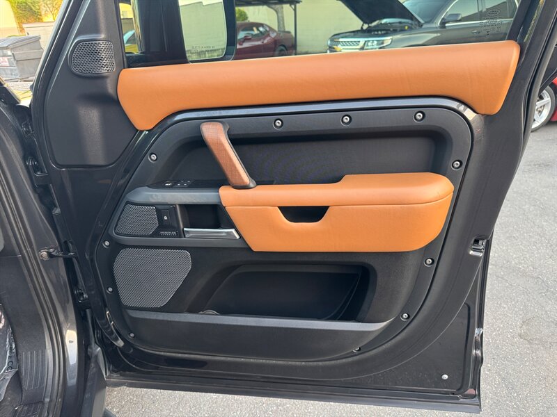 2021 Land Rover Defender 110 X - Photo 44 - Norwalk, CA 90650-2241