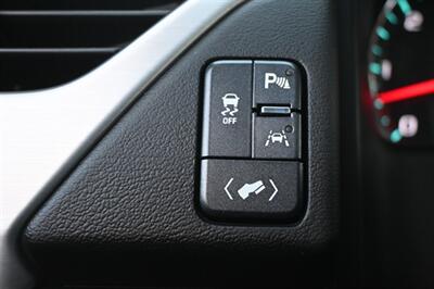 2018 GMC Yukon SLT   - Photo 36 - Norwalk, CA 90650-2241