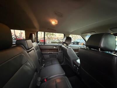 2019 Ford Flex Limited - Photo 37 - Norwalk, CA 90650-2241