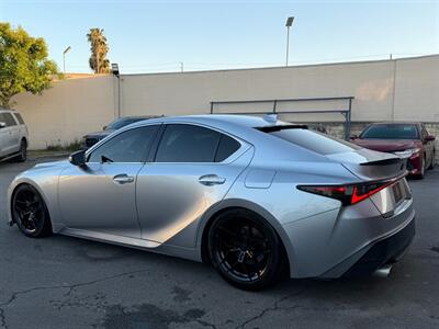 2022 Lexus IS 300 - Photo 8 - Norwalk, CA 90650-2241