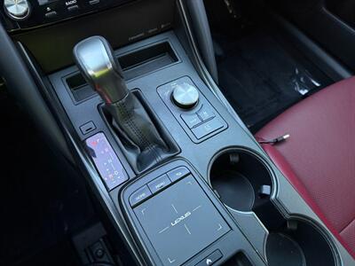 2022 Lexus IS 300 - Photo 59 - Norwalk, CA 90650-2241