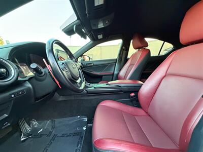 2022 Lexus IS 300 - Photo 31 - Norwalk, CA 90650-2241