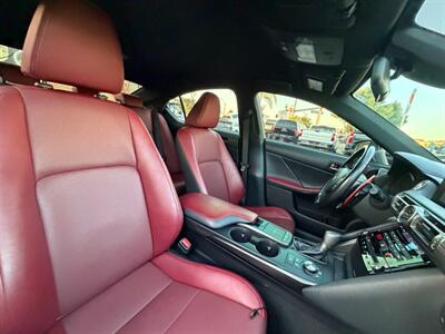 2022 Lexus IS 300 - Photo 54 - Norwalk, CA 90650-2241